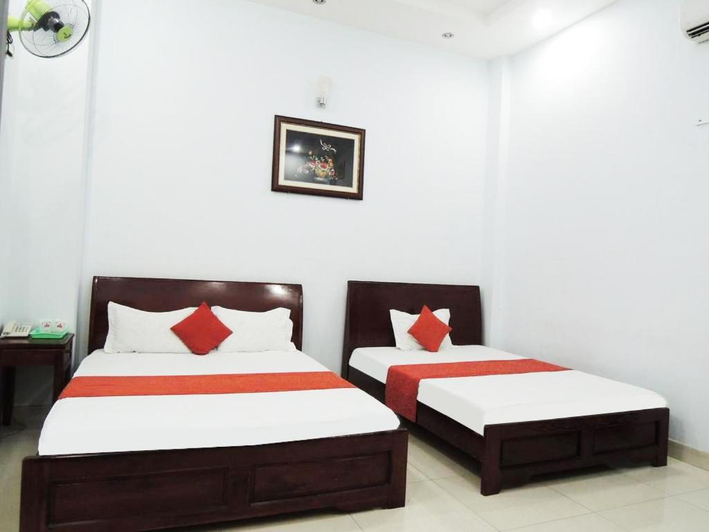 Hoang Anh Hotel Quan Ba Exteriör bild